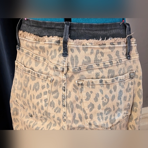 Frame Denim Leopard Le Crop Mini Boot, 24 - Picture 8 of 11